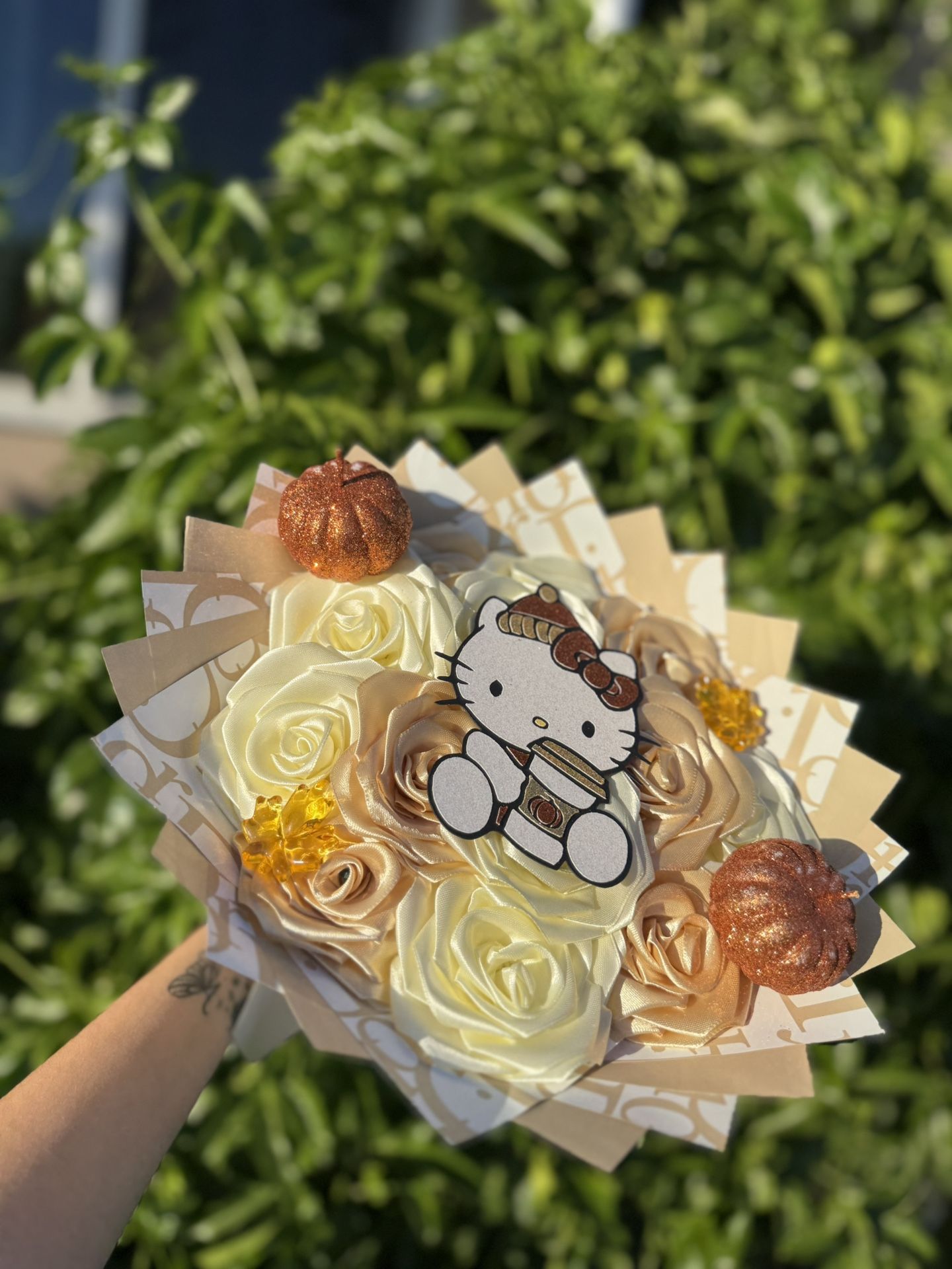 13 Eternal Fall Bouquet 🤎