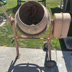 Cement Mixer 3.5 Cubic Ft. Runs Great