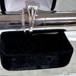 Two-tone Diamond Ring Wed Set