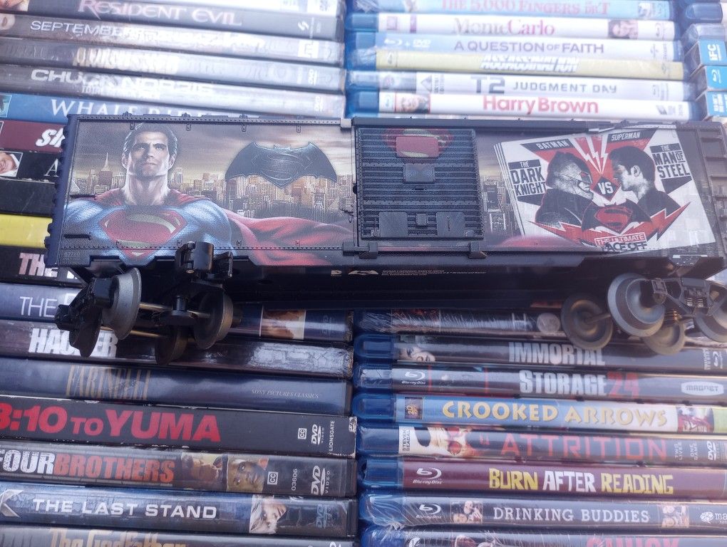 Lionel  Man of Steel Boxcar