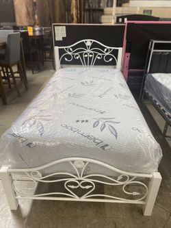 Twin Bed And Mattress 