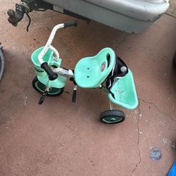 Tricycle 