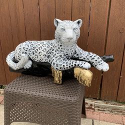 Leopard On The Log Statue 