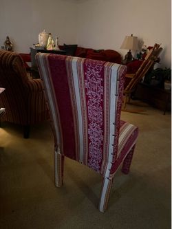 Accent chair