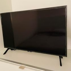 Samsung SmatTV QLED (4K) Late 2019 - 32”