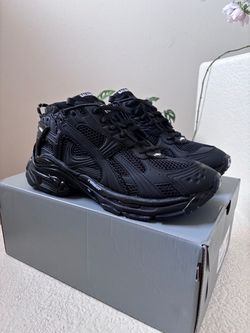 Balenciaga Runner Matte Black