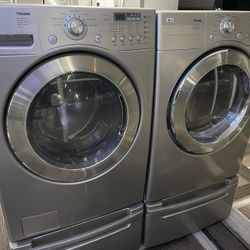 Front Load Electric Washer And Dryer 