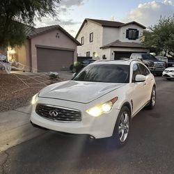 2010 Infiniti Fx35