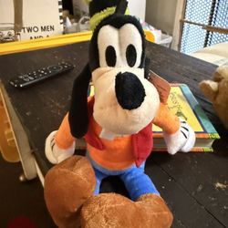 Disney Goofy Plush Toy Stuffed Doll