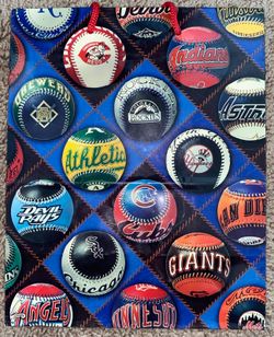 Vintage 1997 MLB Baseball Ball Team Logo Hallmark Birthday Gift Christmas Bag