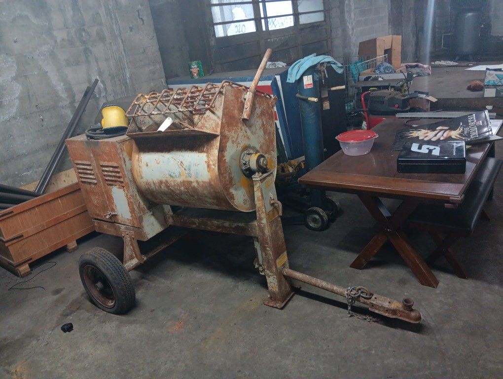 Concrete Mixer