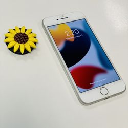 IPhone 8 64GB Fully unlocked 
