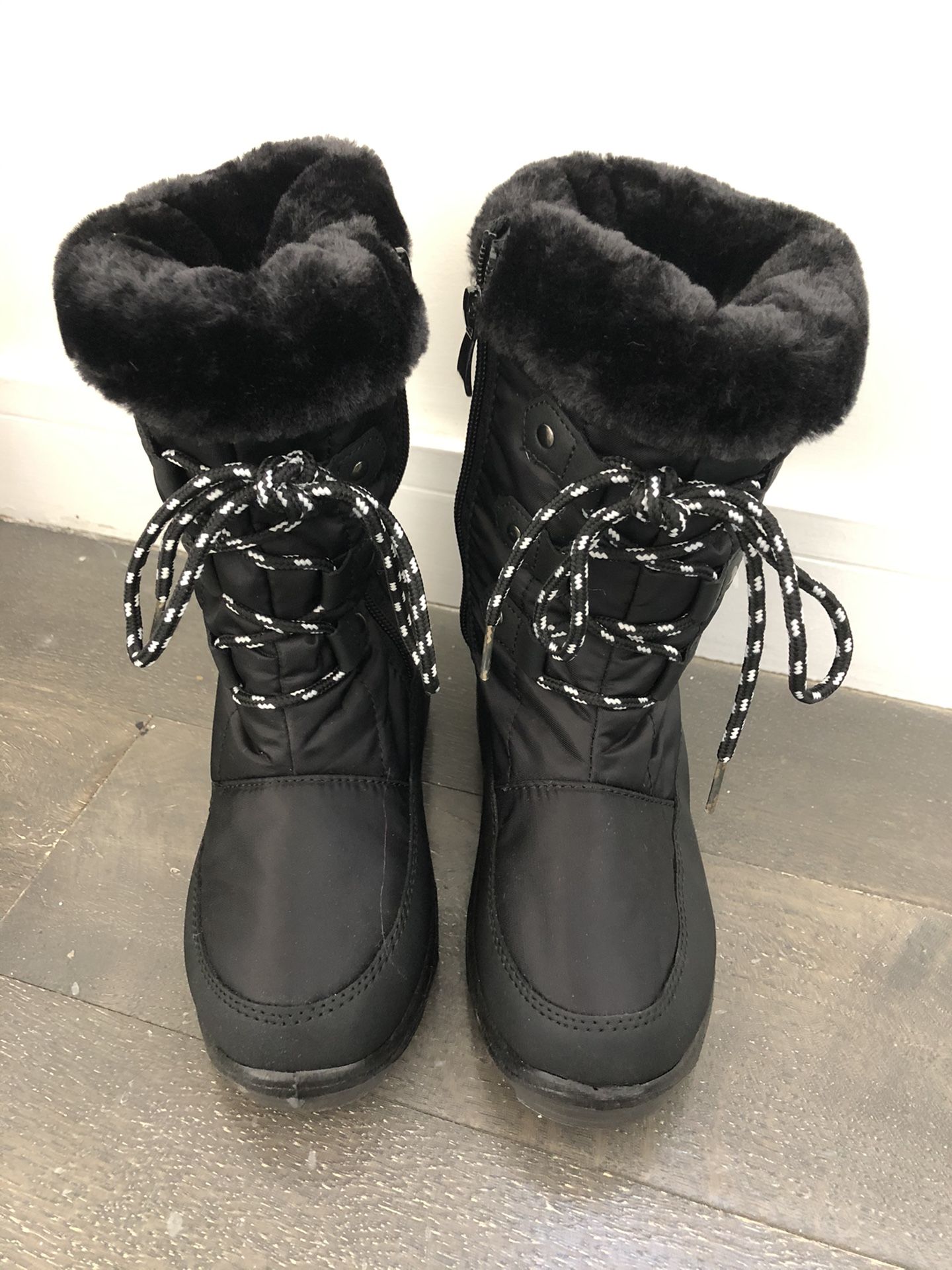 Kids Black Snow Boots