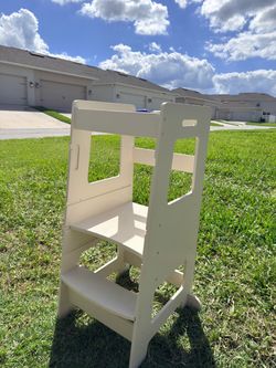 Montessori Learning Tower / Toddler Kitchen Helper Stool