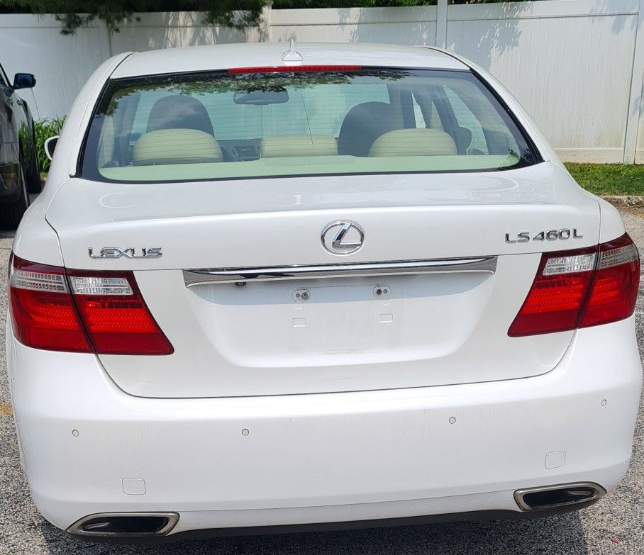 2007 Lexus LS 460