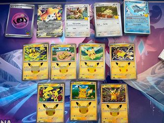 Pokemon 30th Pikachus + other cards WTT