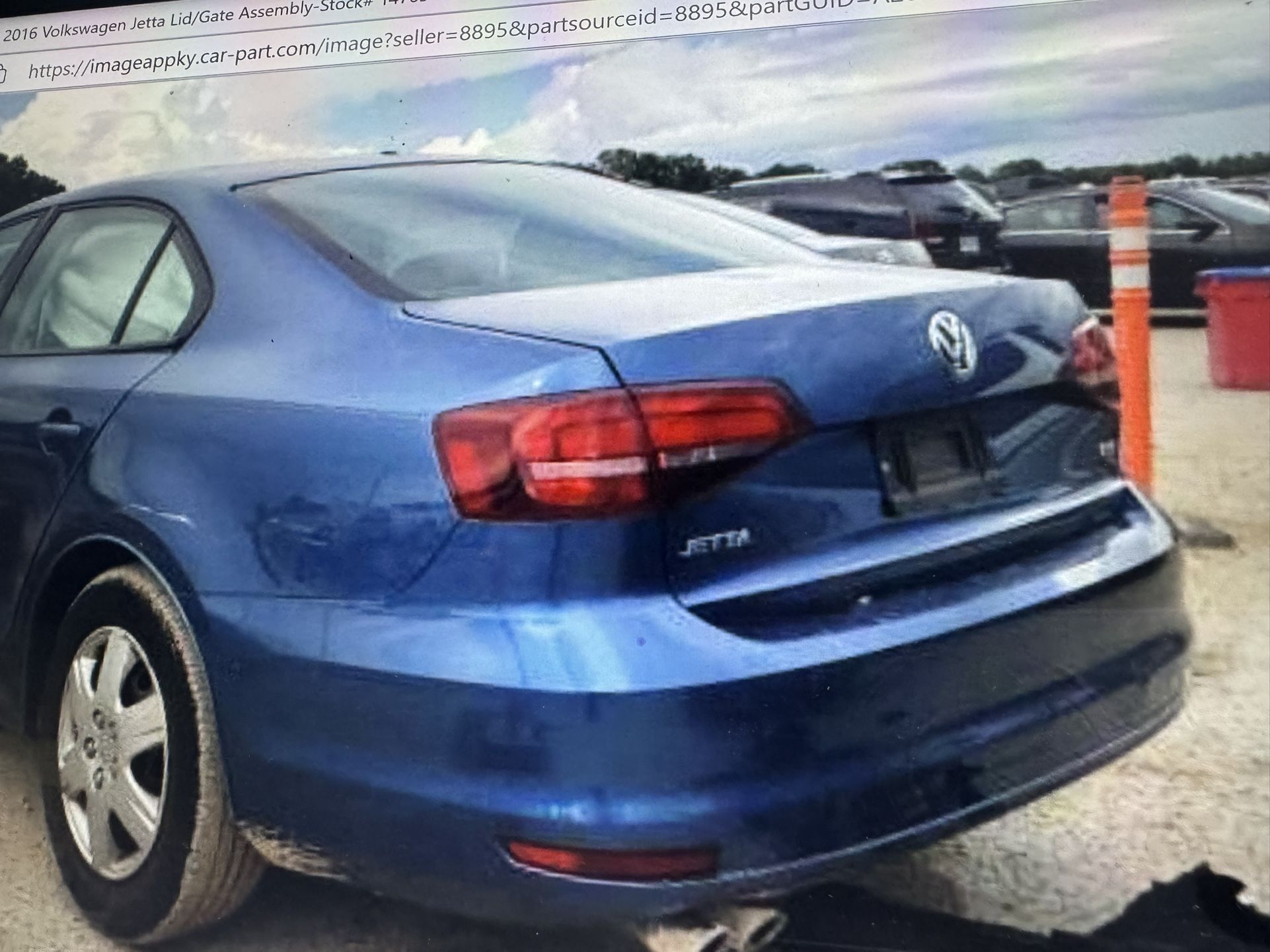 2017 Volkswagen Jetta For Parts