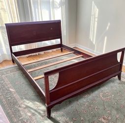 Vintage Ethan Allen Cherry Wood Sleigh Bed Frame