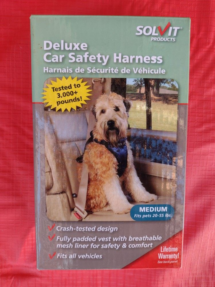 Dog Deluxe Car Safety Harness. New. Medium 20-55 Lbs