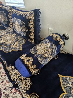 Arabic Round Pillows 