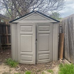 Rubbermaid Shed 37x41