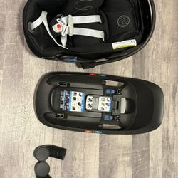 Cybex car seat. With Base & Stroller Attachment 