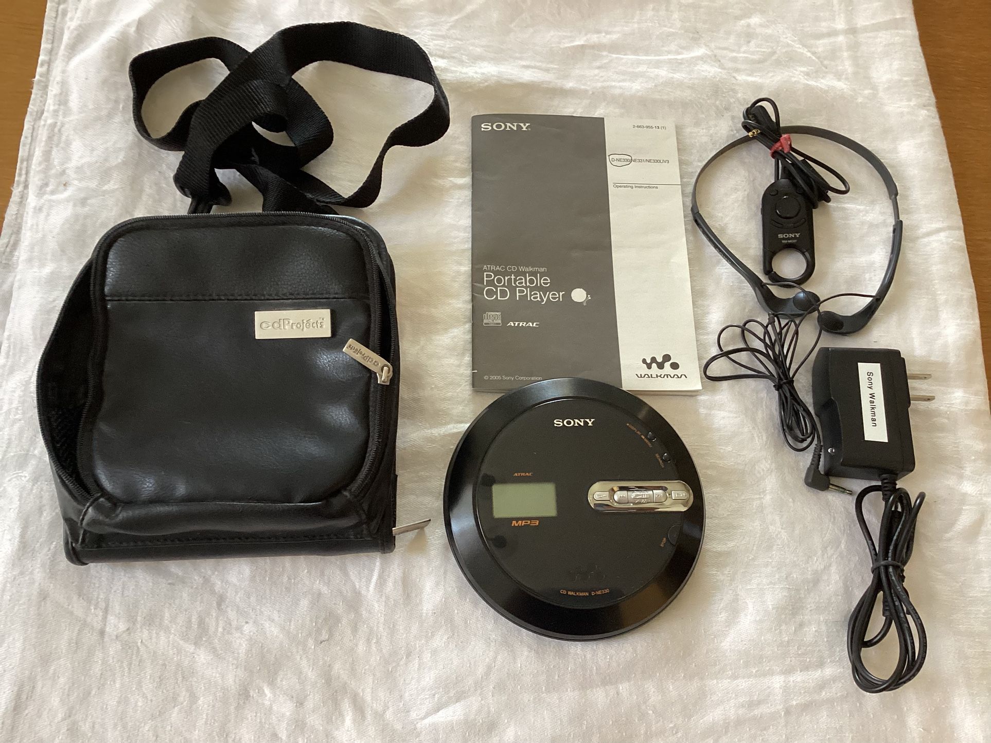 Sony Walkman ATRAC CD Player MP3’s Model D-NE330
