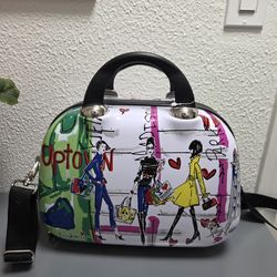 Jetsetter comestic  case