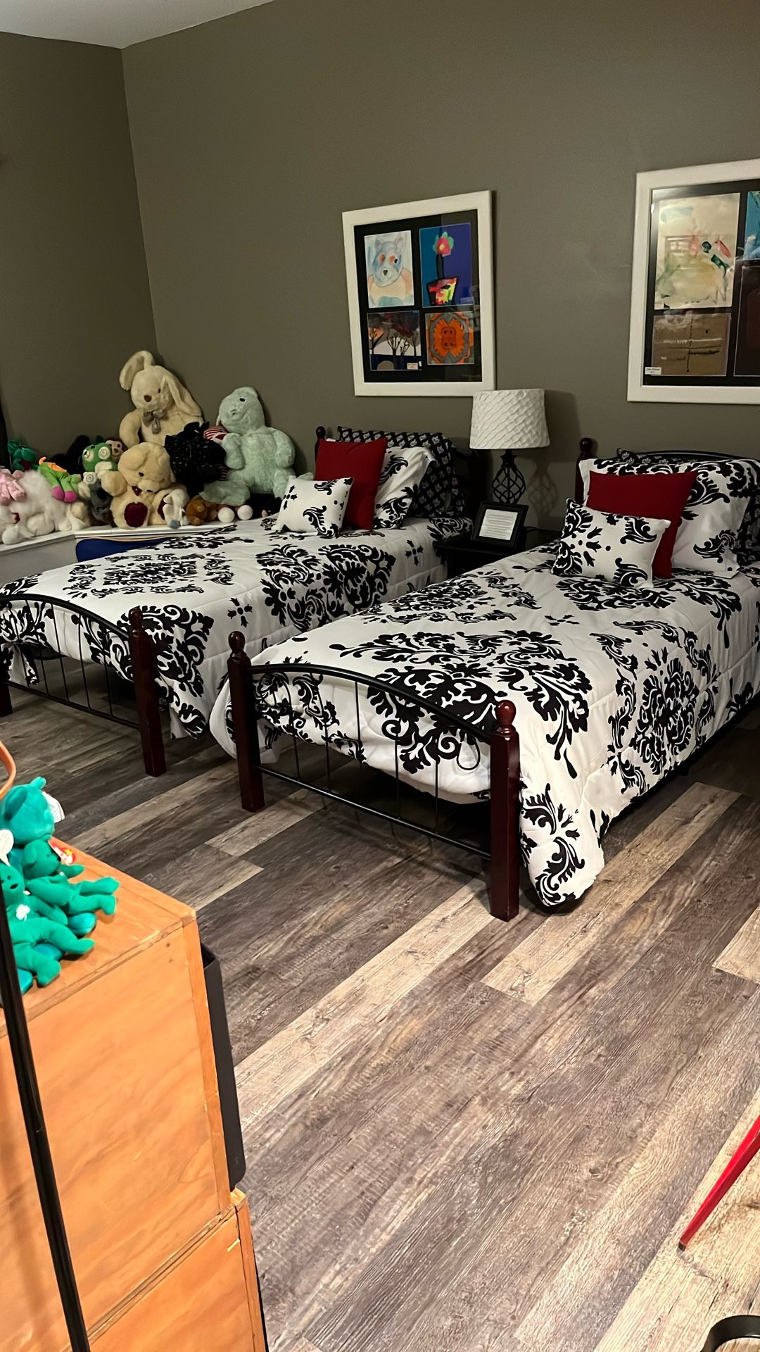 Twin Beds
