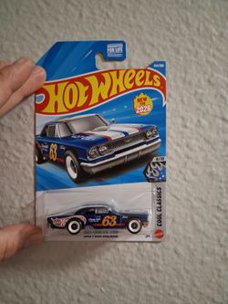 Hot Wheels 1963 Ford Galaxie Cool Classics