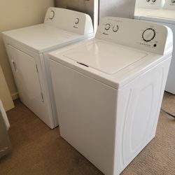 Amana Washer And Dryer Set