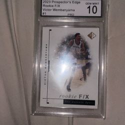 Victor Wembanyama rookie Card Graded 10 NBA spurs