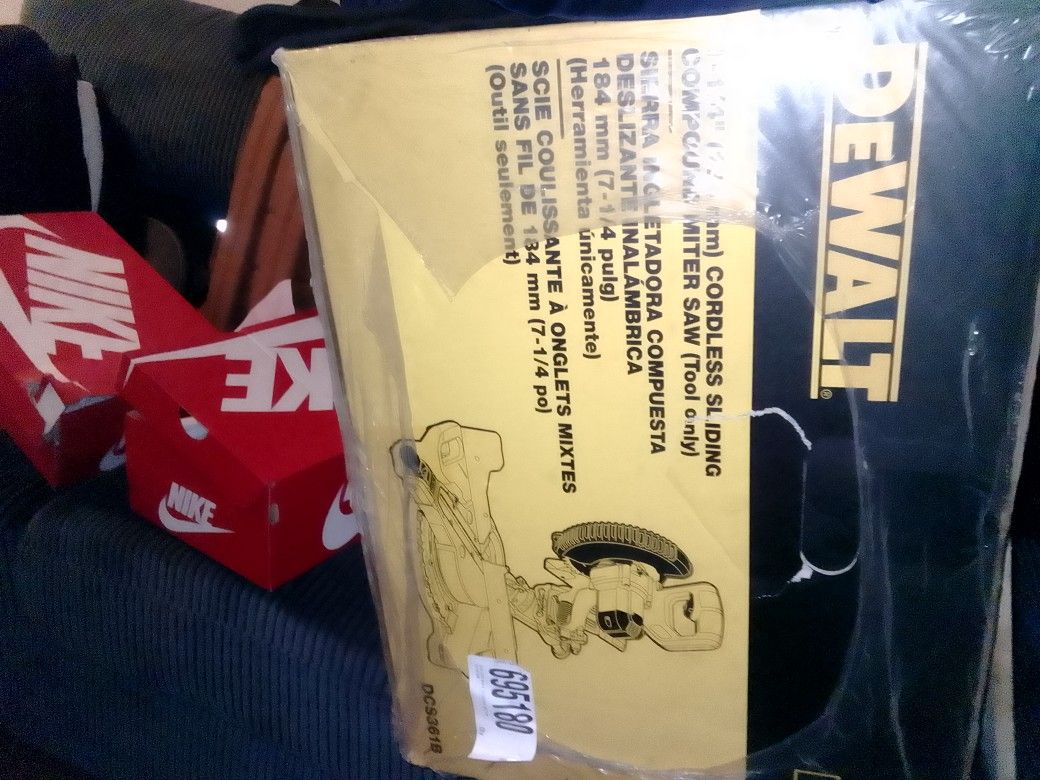 DeWalt Chop Saw Bundle 