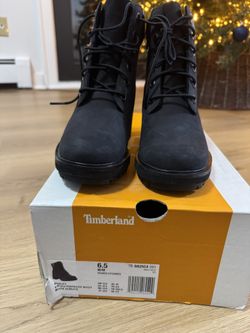Women’s Black Timberland Kinsley boots