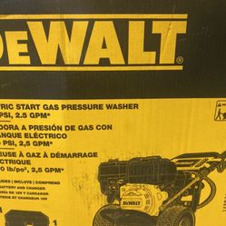 Pressure Washer Dewalt 3400
