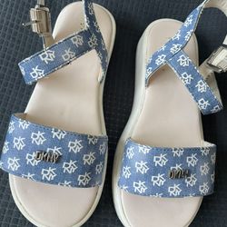 Women Sandals Used Little Bit, Size 6