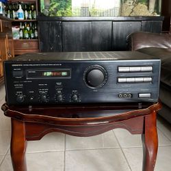 VINTAGE ONKYO A-RV401  INTEGRATED STEREO AMPLIFIER 