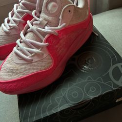 KD 16 NRG ‘Aunt Pearl’ size 7, 120firm