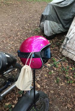 Brand new built well helmet and goggles
