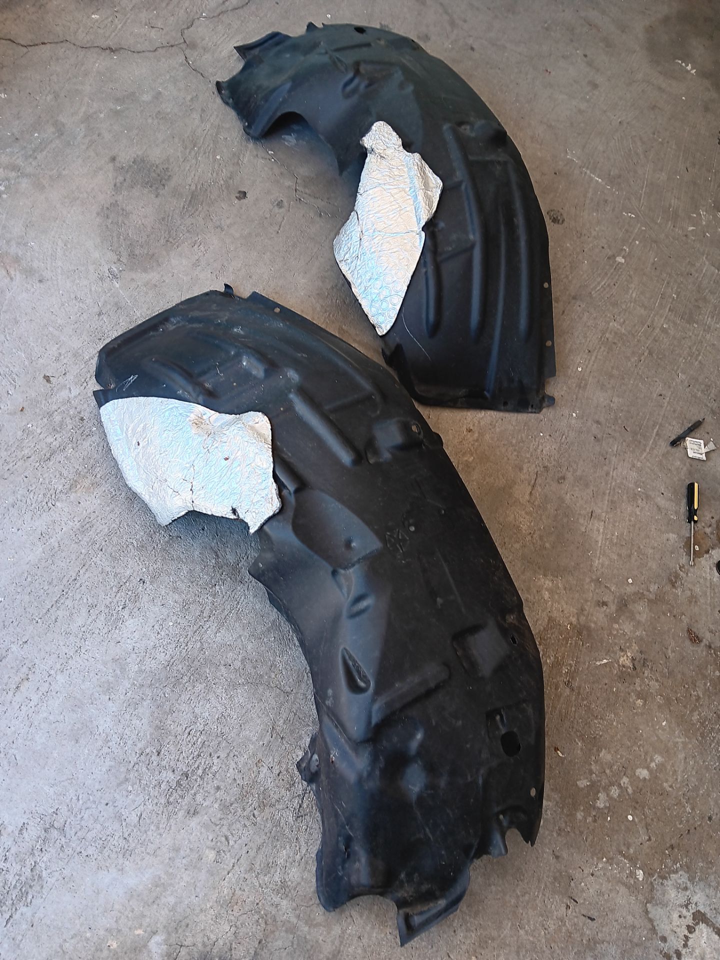 Jeep Wrangler JL Splash Guard / Fender Liner front pair 2021