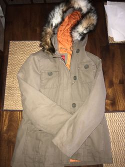 Large women’s ESPIRIT WINTER JACKET $40 NEW!!