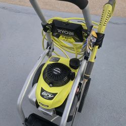 Pressure Washer 3300-PSI 