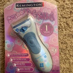 Battery Operated Electric Shaver