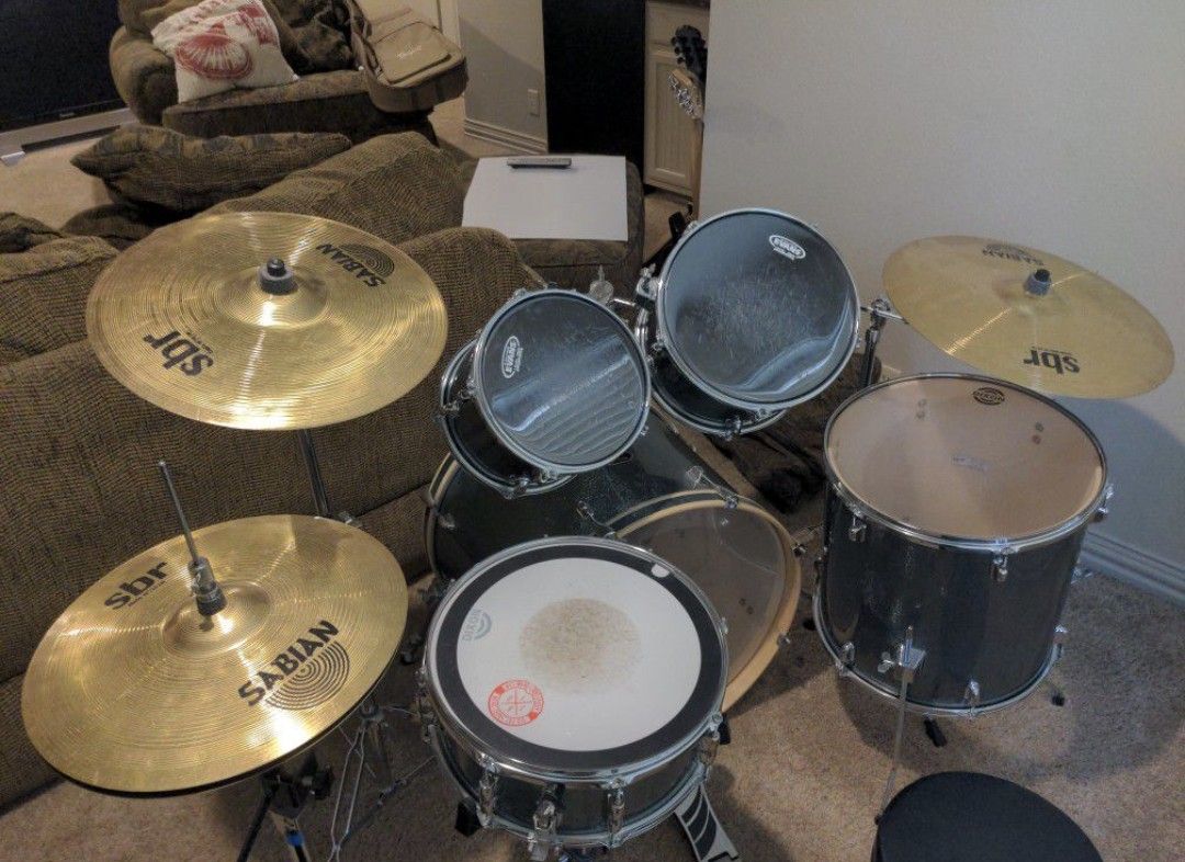 Dixon Sparkle Beginner Drum Set