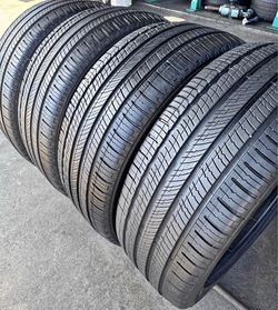 235/45/18 Michelin Selling a set of 4 tires in excellent condition 🫡