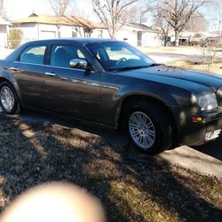 2010 Chrysler 300