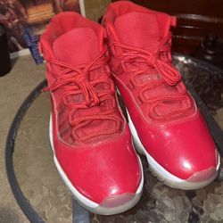 Red Jordan 11 