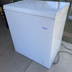 Gorgeous ice cooler