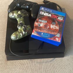 PS4 Bundle – 2 Controllers + NBA2K 15, 16, 17