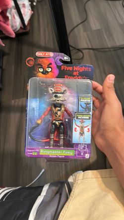 Five nights at Freddy’s ring master foxy